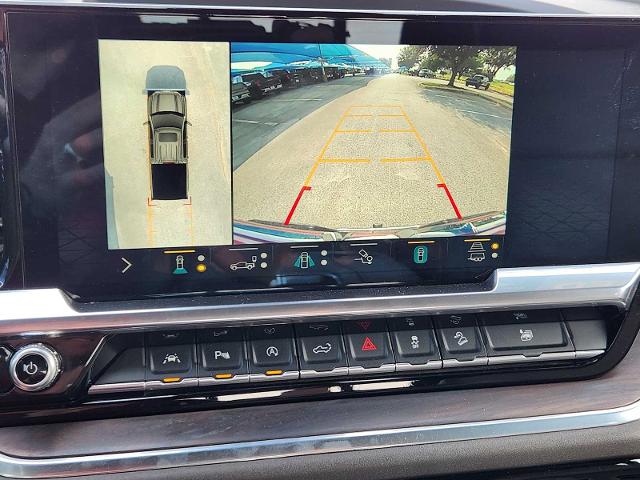 2022 GMC Sierra 1500 Vehicle Photo in DENTON, TX 76210-9321