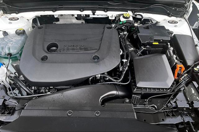 2025 Volvo XC40 Vehicle Photo in Houston, TX 77007