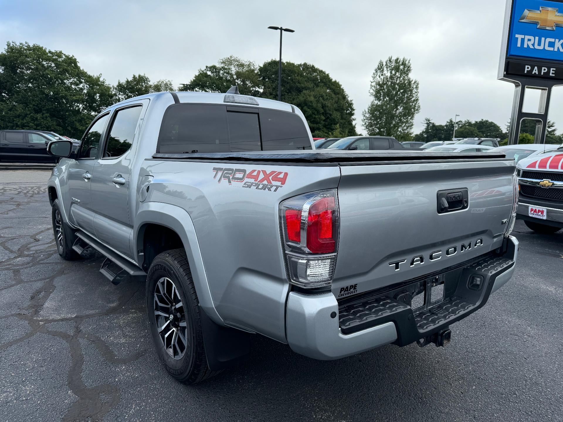 2022 Toyota Tacoma 4WD Vehicle Photo in SOUTH PORTLAND, ME 04106-1997