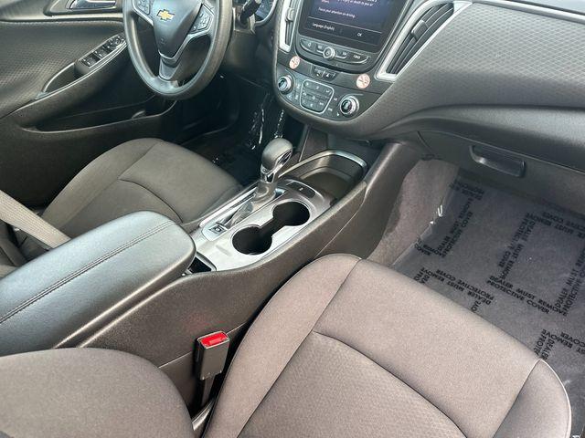 2022 Chevrolet Malibu Vehicle Photo in RIVERSIDE, CA 92504-4106