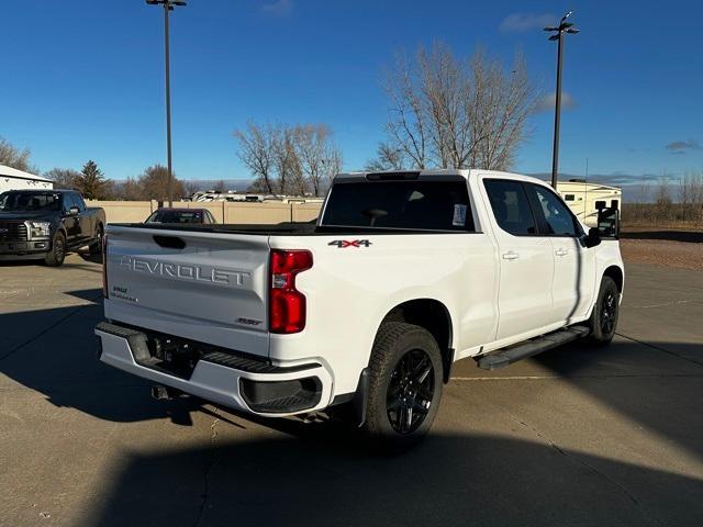 2024 Chevrolet Silverado 1500 RST photo 6