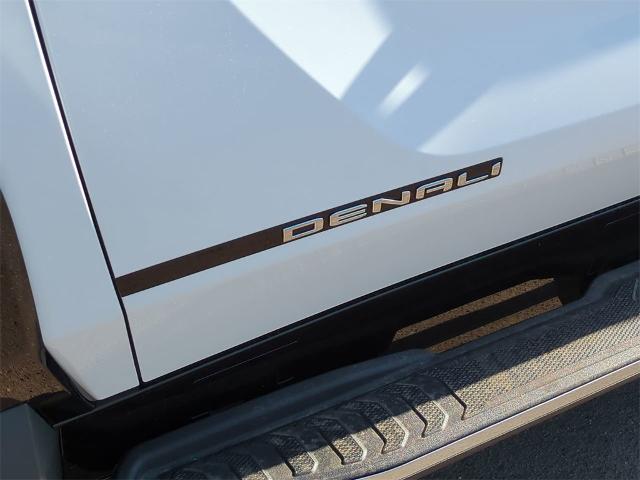 2025 GMC Sierra EV Vehicle Photo in GOODYEAR, AZ 85338-1310