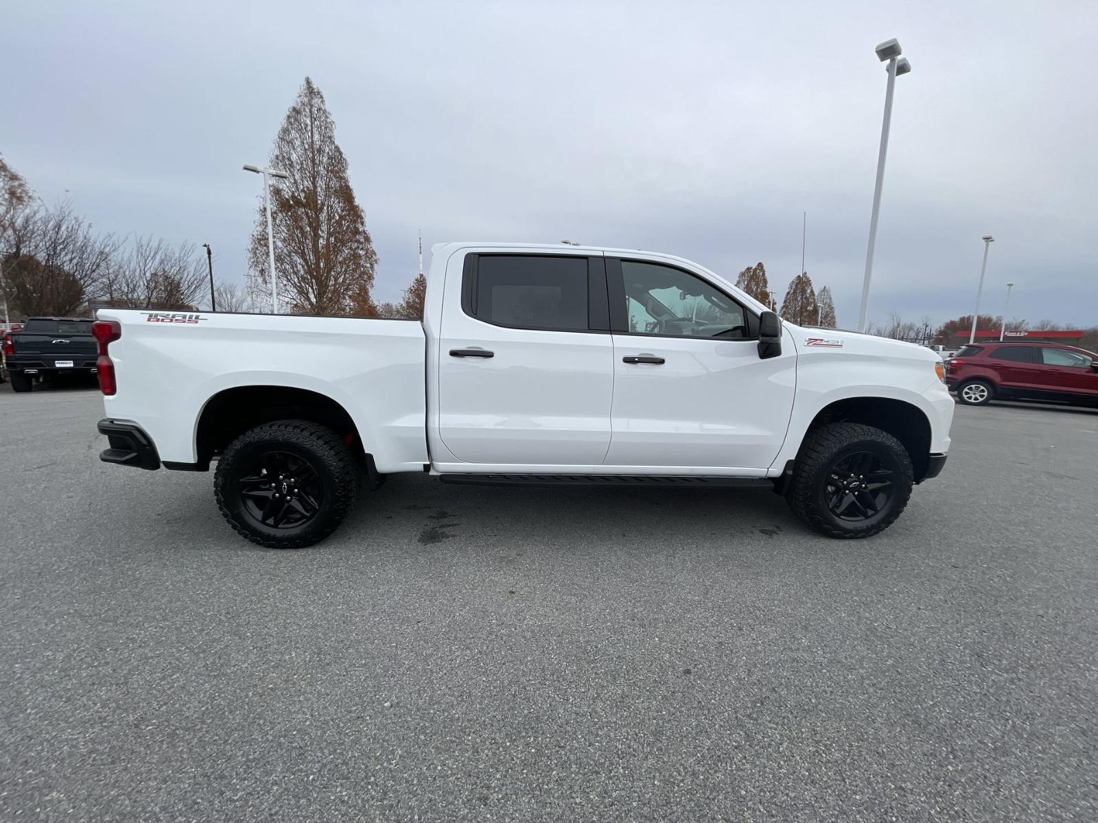 2025 Chevrolet Silverado 1500 Vehicle Photo in BENTONVILLE, AR 72712-4322