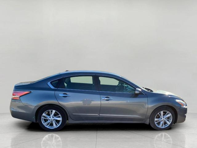 2015 Nissan Altima Vehicle Photo in Oshkosh, WI 54901