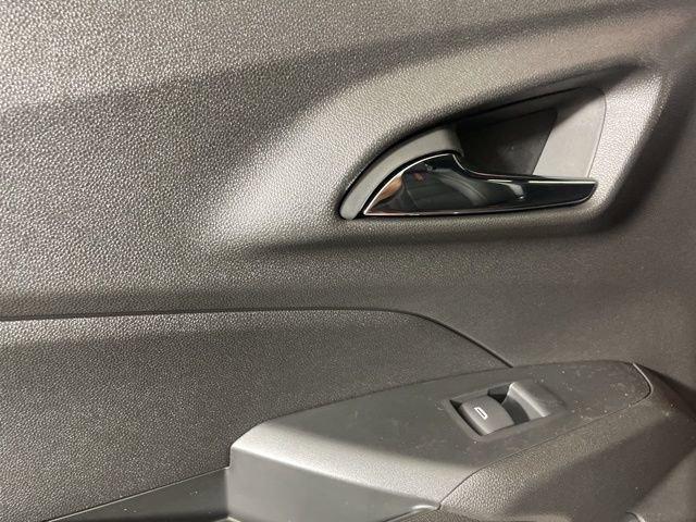2025 Chevrolet Trax Vehicle Photo in PHOENIX, AZ 85014-3381