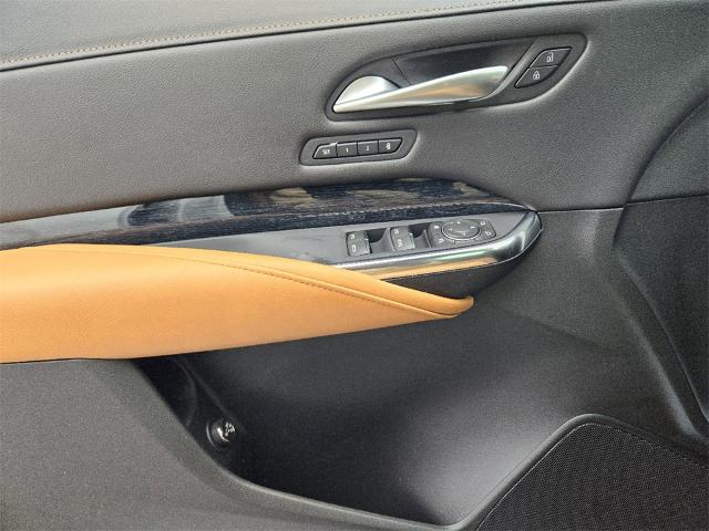 2025 Cadillac XT4 Vehicle Photo in Oklahoma City, OK 73114