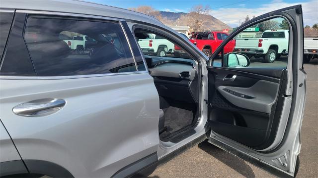 2023 Hyundai SANTA FE Vehicle Photo in FLAGSTAFF, AZ 86001-6214