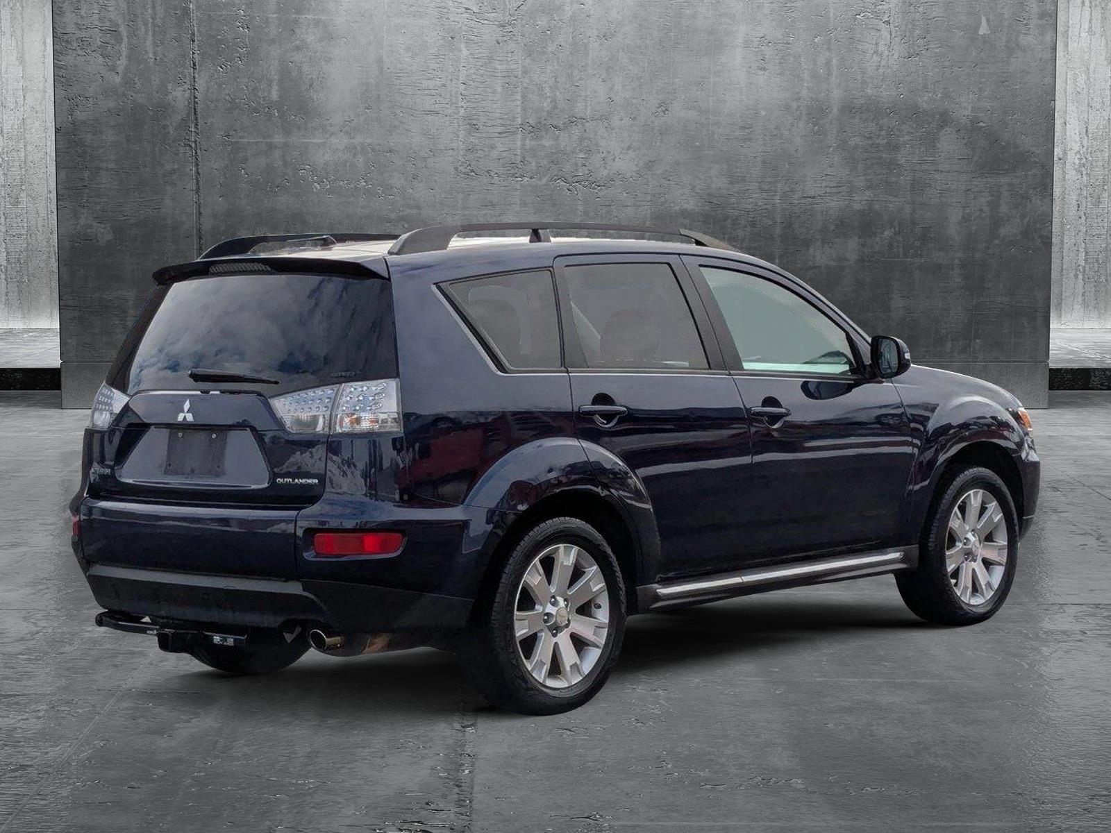 2013 Mitsubishi Outlander Vehicle Photo in Spokane Valley, WA 99206