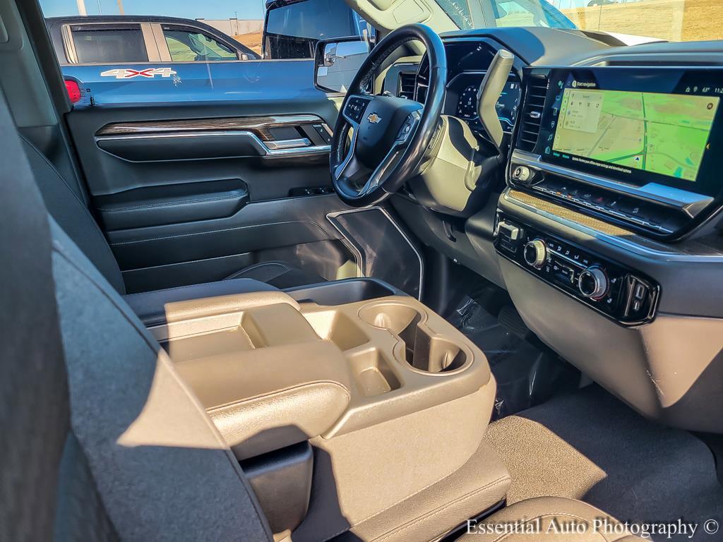 2022 Chevrolet Silverado 1500 Vehicle Photo in AURORA, IL 60503-9326