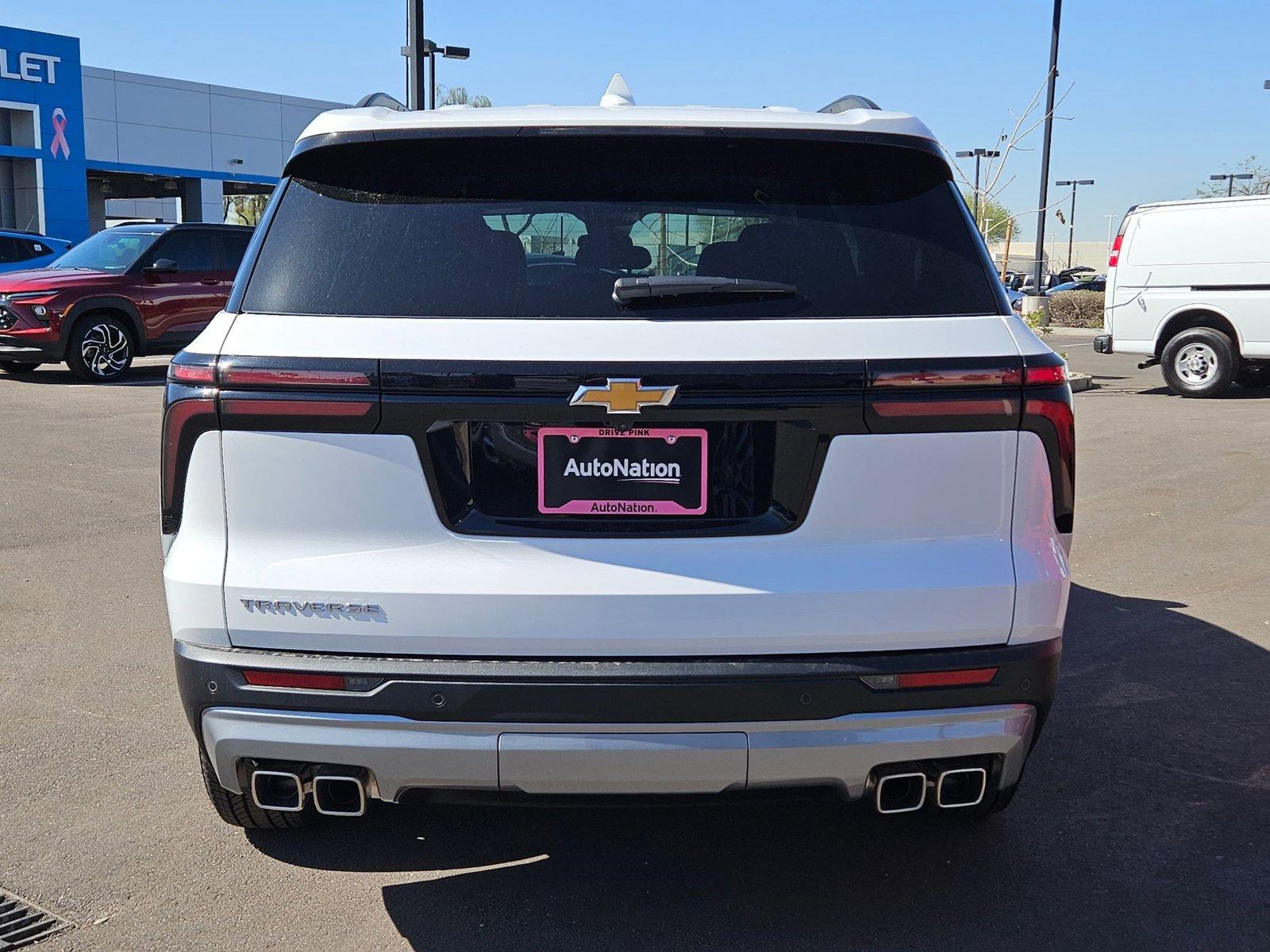 2025 Chevrolet Traverse Vehicle Photo in PEORIA, AZ 85382-3715