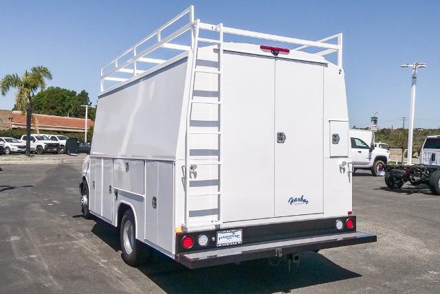 2025 Chevrolet Express Commercial Cutaway Vehicle Photo in VENTURA, CA 93003-8585
