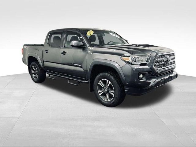 2017 Toyota Tacoma Vehicle Photo in MEDINA, OH 44256-9631