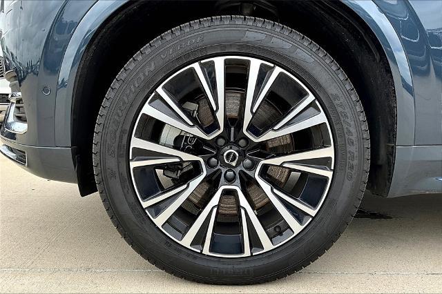 2025 Volvo XC90 Plug-In Hybrid Vehicle Photo in Grapevine, TX 76051