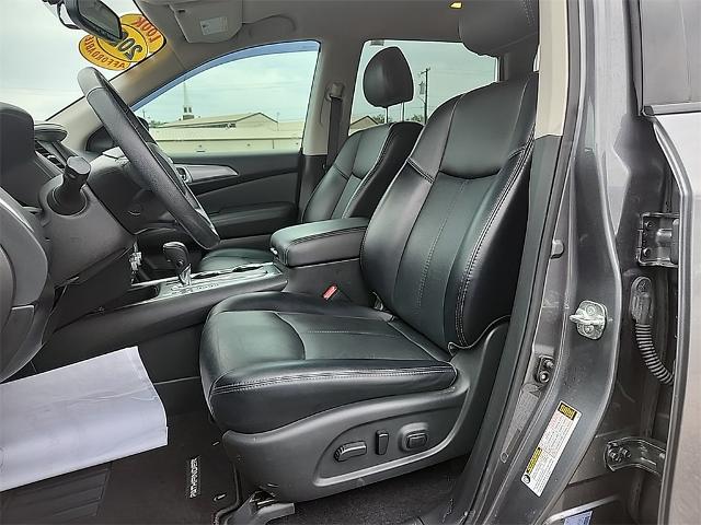 2020 Nissan Pathfinder Vehicle Photo in EASTLAND, TX 76448-3020