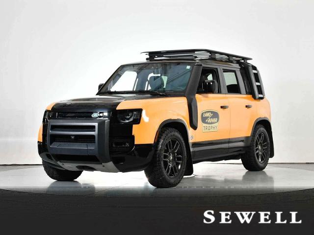 2022 Defender Vehicle Photo in DALLAS, TX 75235