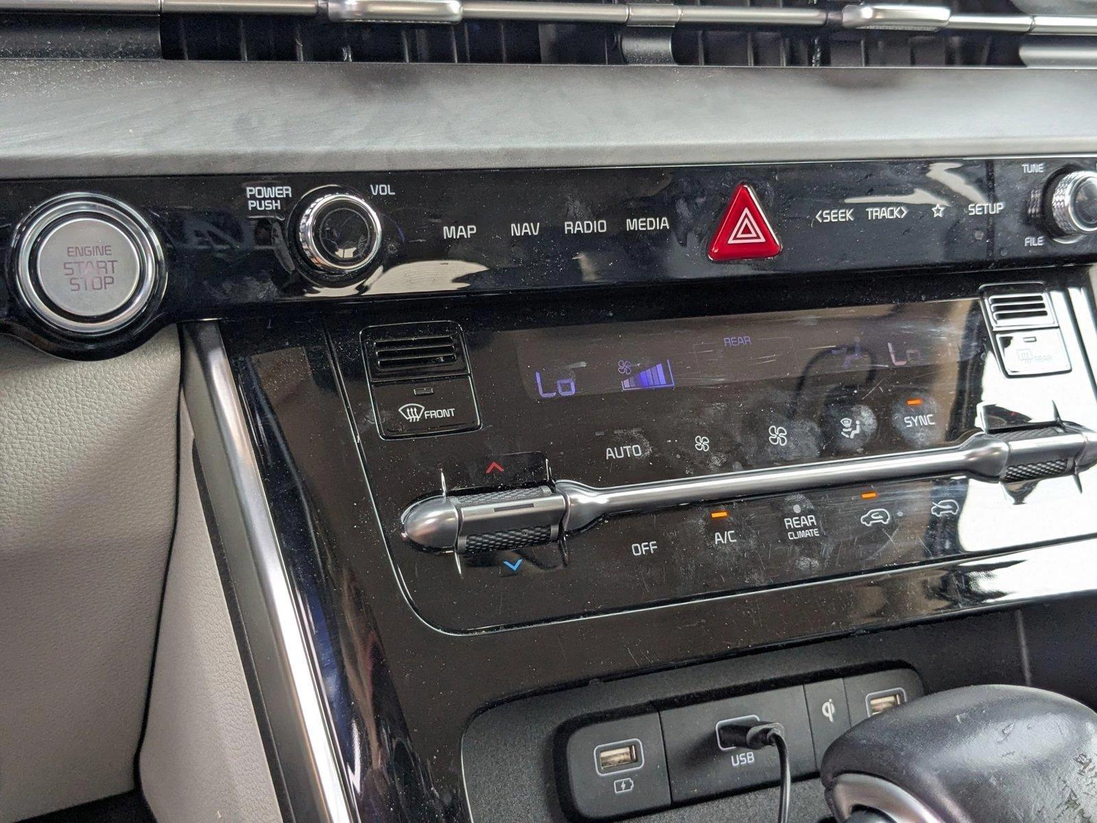 2022 Kia Carnival Vehicle Photo in St. Petersburg, FL 33713