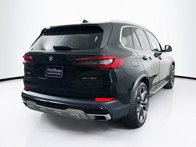 2023 BMW X5 xDrive40i Vehicle Photo in Doylsetown, PA 18901