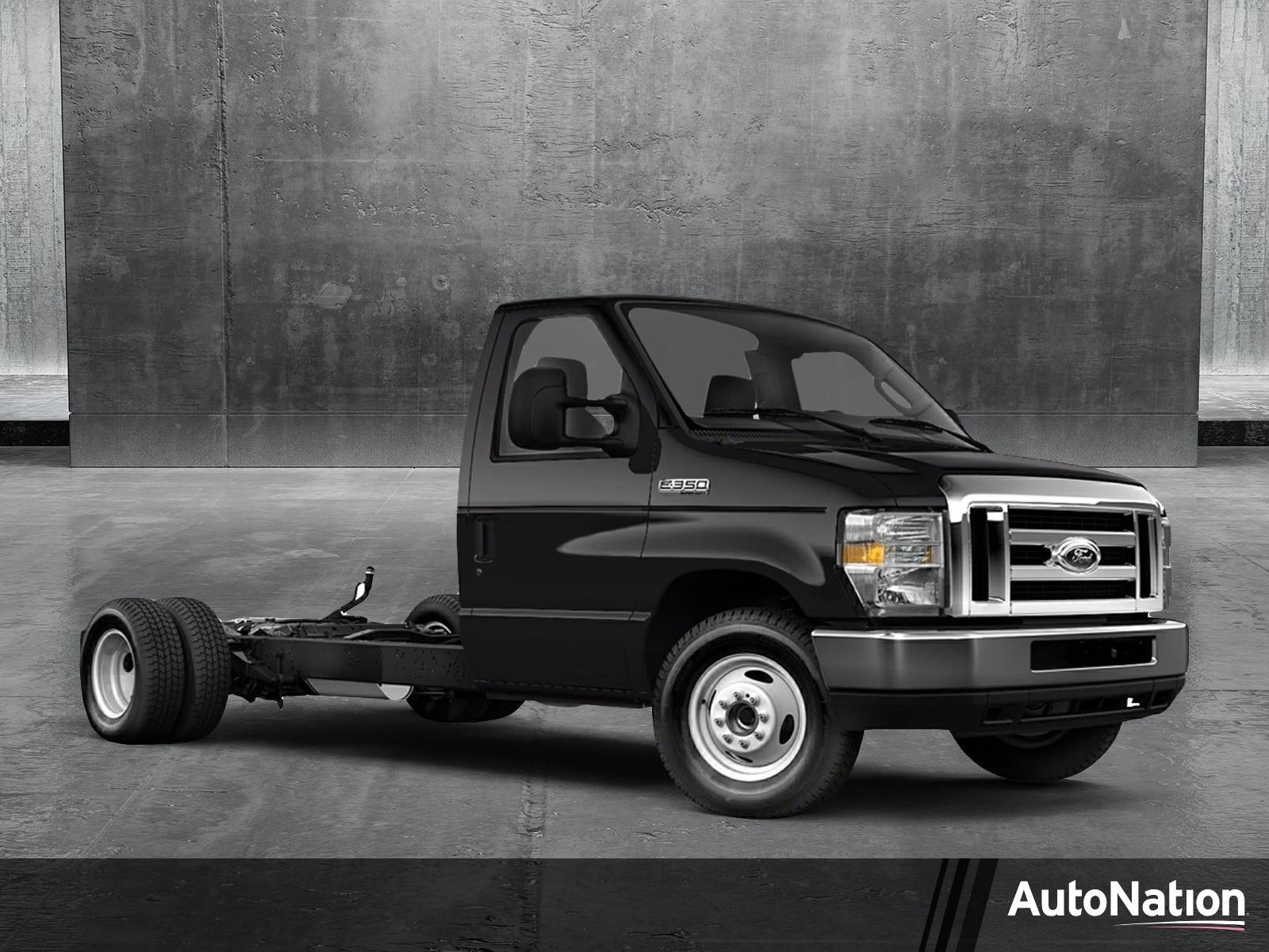 2019 Ford E-Series Cutaway Vehicle Photo in Margate, FL 33063