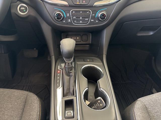 2023 Chevrolet Equinox Vehicle Photo in MANHATTAN, KS 66502-5036