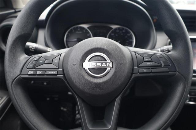 2025 Nissan Kicks Play Vehicle Photo in Hazelwood, MO 63042