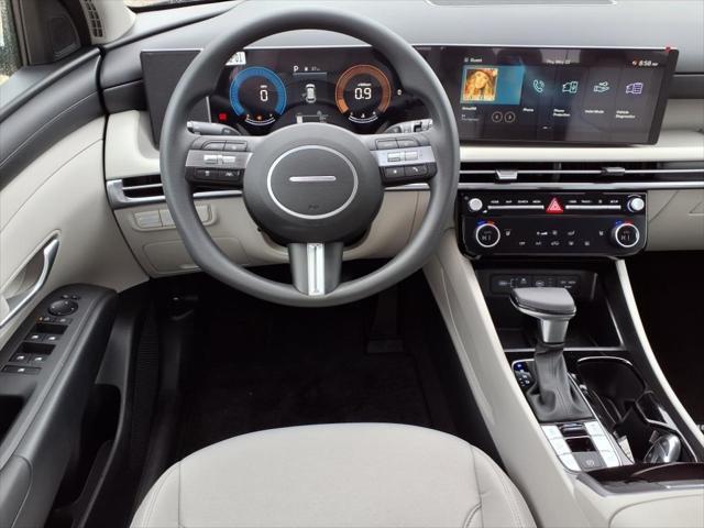 2025 Hyundai TUCSON Vehicle Photo in Peoria, IL 61615