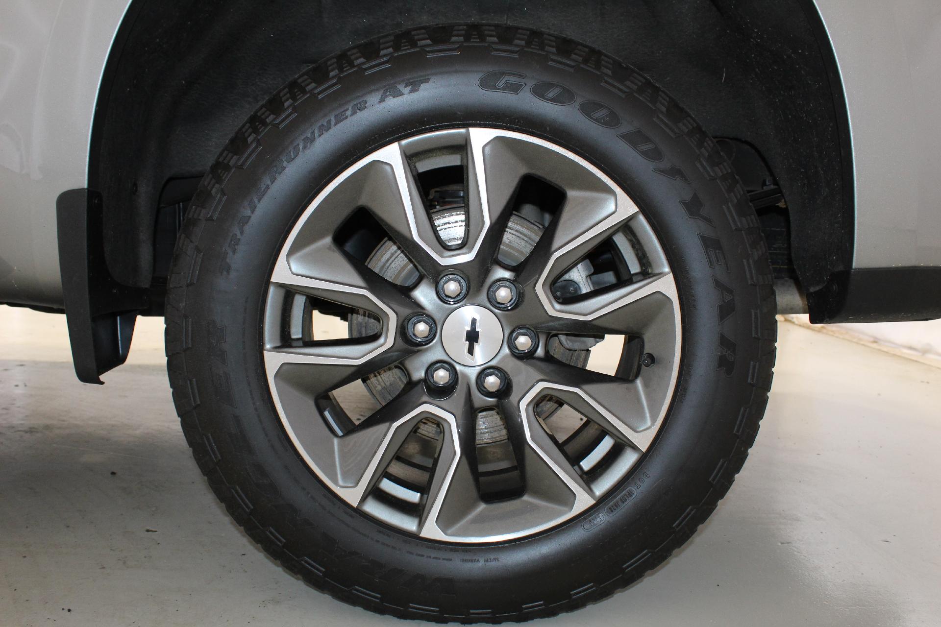 2023 Chevrolet Silverado 1500 Vehicle Photo in NORTHAMPTON, MA 01060-1120