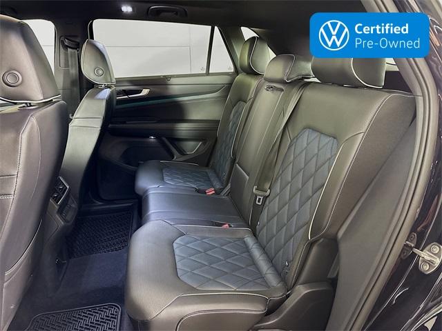 2024 Volkswagen Atlas Cross Sport Vehicle Photo in Puyallup, WA 98371
