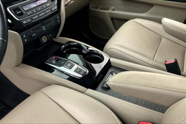 2017 Honda Pilot Vehicle Photo in Grapevine, TX 76051