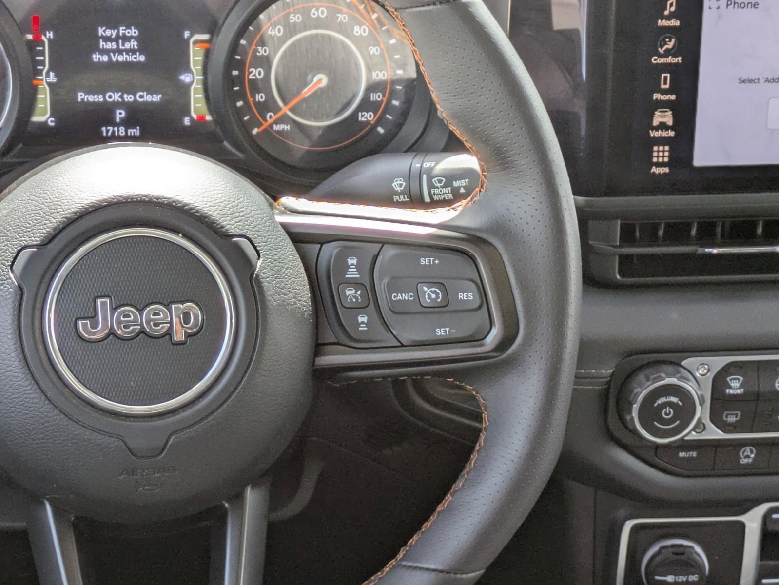 2024 Jeep Gladiator Vehicle Photo in SELMA, TX 78154-1460