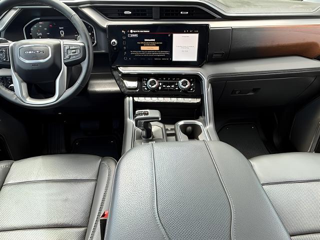 2024 GMC Sierra 1500 Vehicle Photo in MIDDLETON, WI 53562-1492