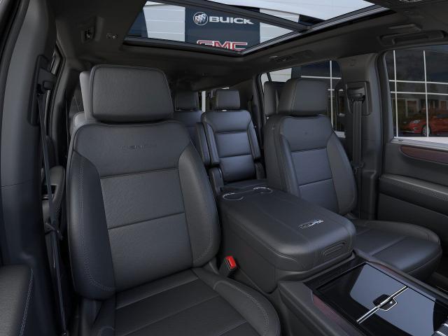 2025 GMC Yukon XL Vehicle Photo in APPLETON, WI 54914-8833