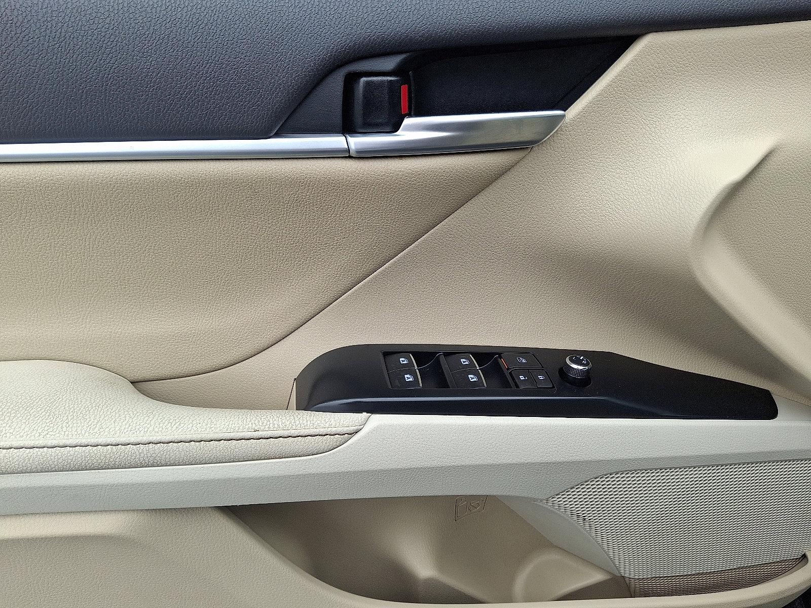 2019 Toyota Camry Vehicle Photo in Harrisburg, PA 17111