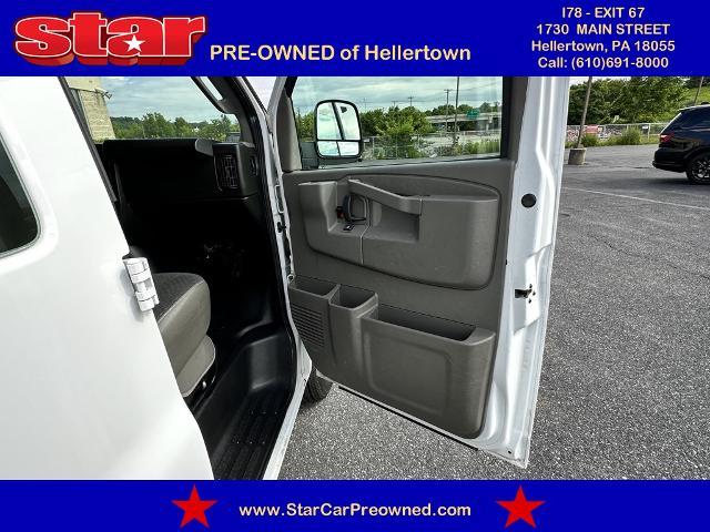2022 GMC Savana Cargo Van Vehicle Photo in Hellertown, PA 18055