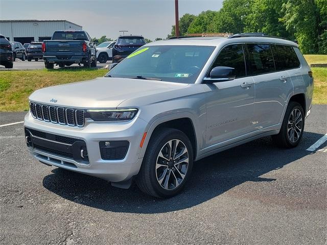 2021 Jeep Grand Cherokee L Vehicle Photo in New Bloomfield, PA 17068