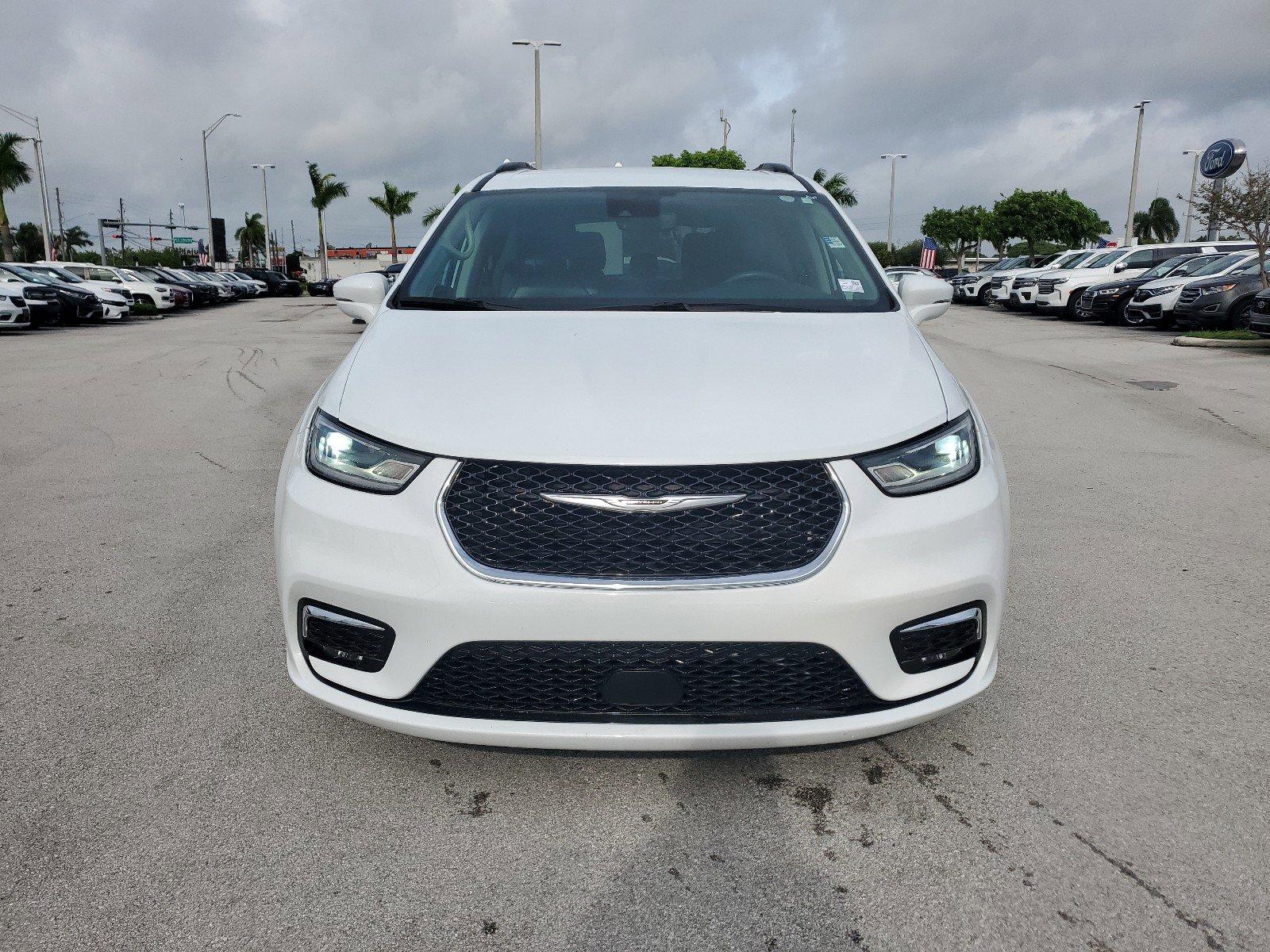 Used 2022 Chrysler Pacifica Touring L with VIN 2C4RC1BG4NR175640 for sale in Homestead, FL