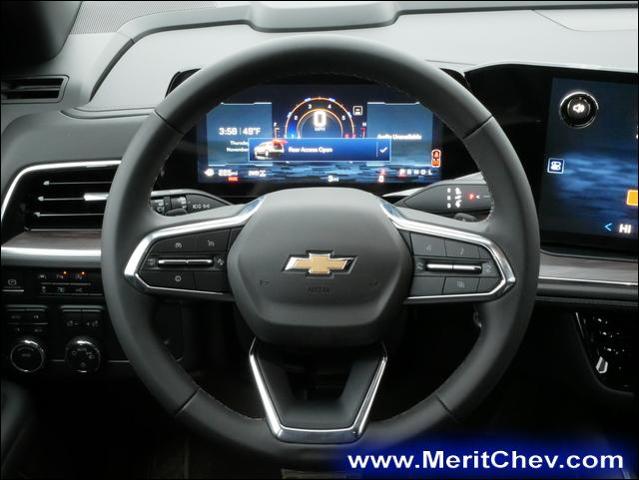 2025 Chevrolet Tahoe Vehicle Photo in MAPLEWOOD, MN 55119-4794