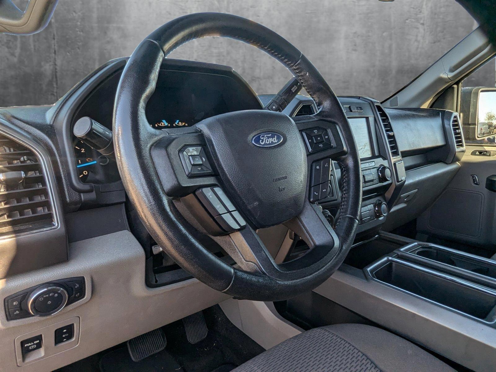 2018 Ford F-150 Vehicle Photo in St. Petersburg, FL 33713