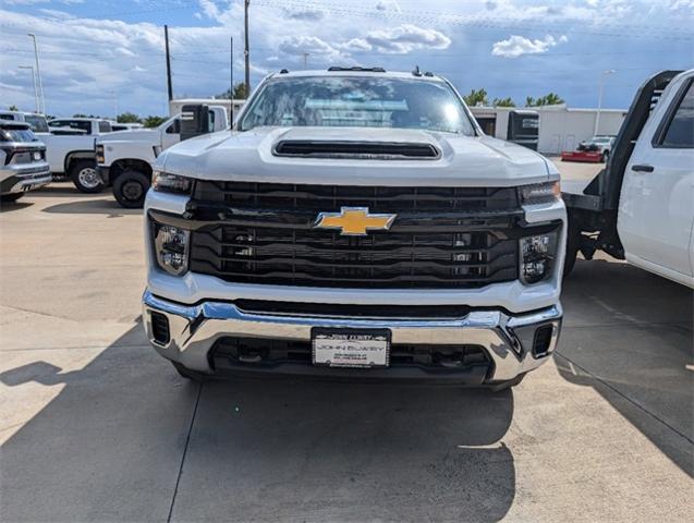 2024 Chevrolet Silverado 3500 HD CC Vehicle Photo in ENGLEWOOD, CO 80113-6708