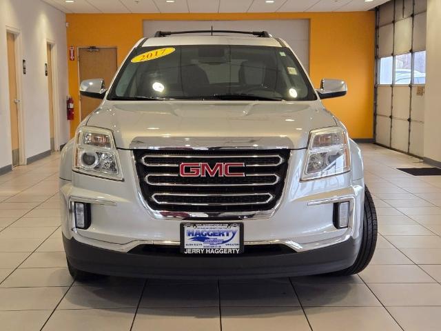 Used 2017 GMC Terrain SLT with VIN 2GKFLUEK4H6253770 for sale in Glen Ellyn, IL