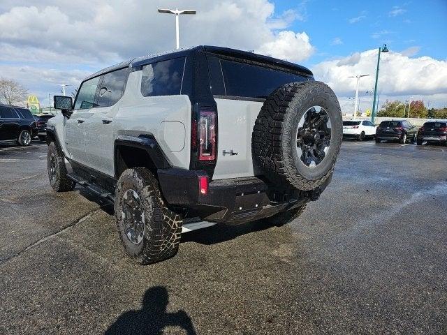 2025 GMC HUMMER EV SUV Vehicle Photo in Fishers, IN 46038