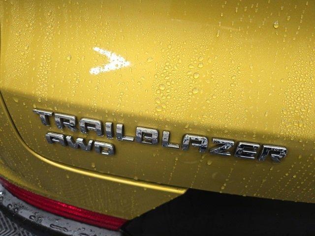 2023 Chevrolet Trailblazer Vehicle Photo in EVERETT, WA 98203-5662