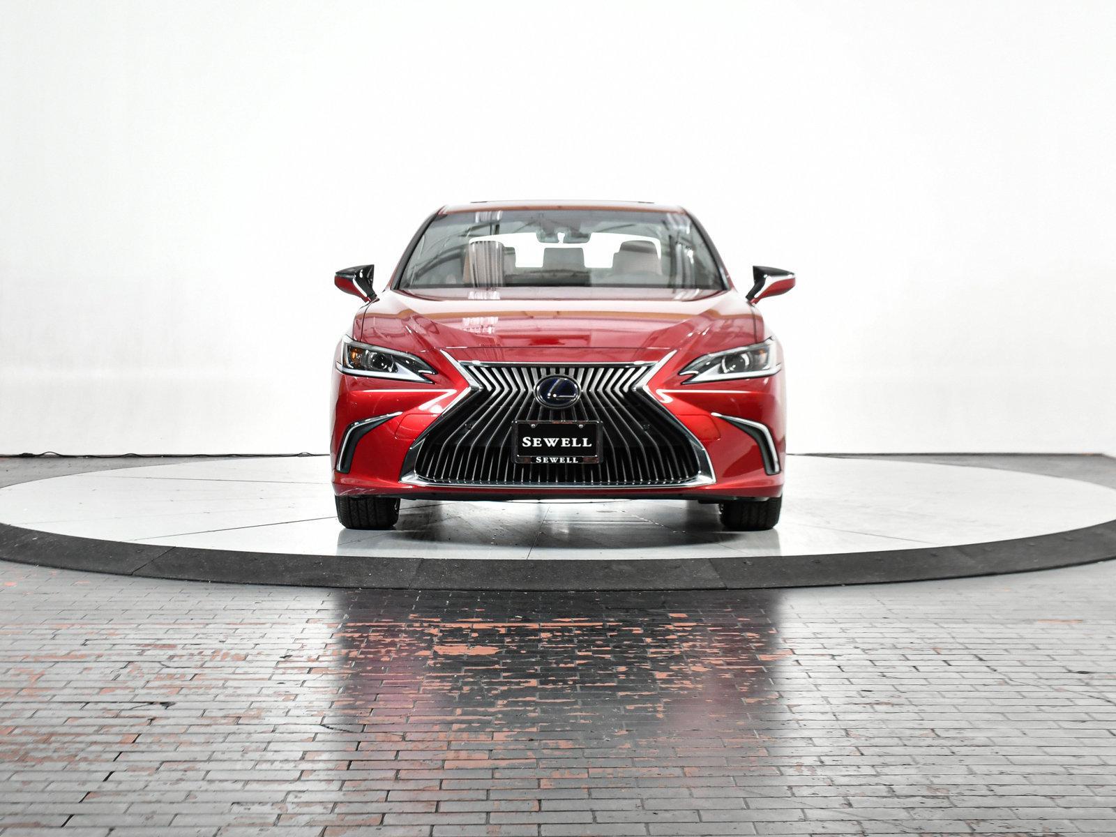 2019 Lexus ES 300h Vehicle Photo in DALLAS, TX 75235