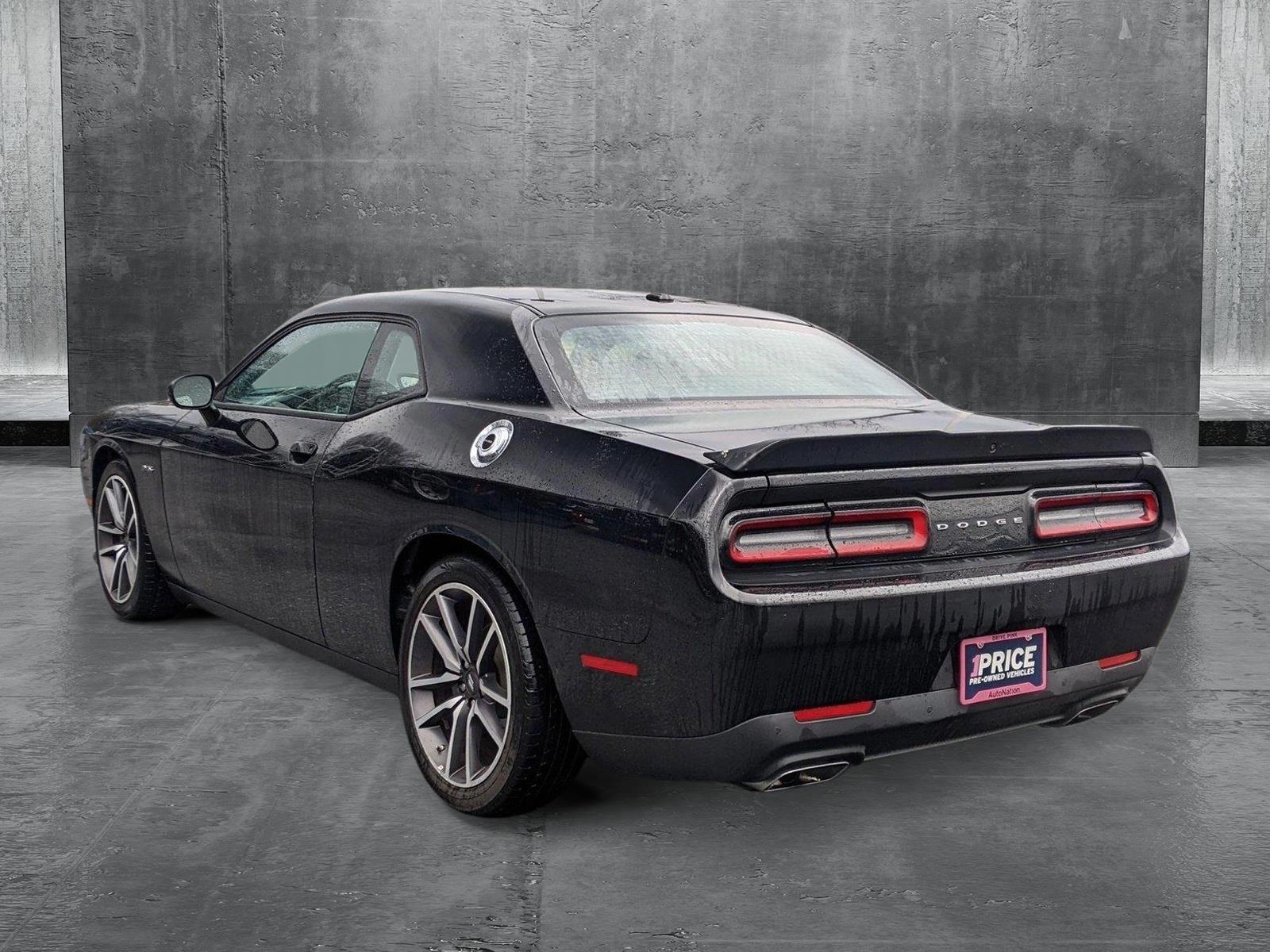 2023 Dodge Challenger Vehicle Photo in TIMONIUM, MD 21093-2300