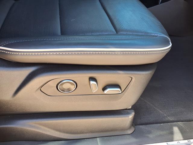 2021 Cadillac Escalade ESV Vehicle Photo in TAMPA, FL 33612-3404