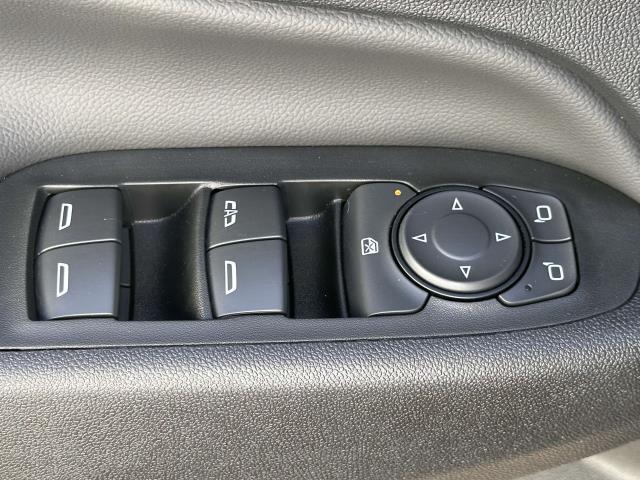 2022 Chevrolet Equinox Vehicle Photo in Roslyn, NY 11576