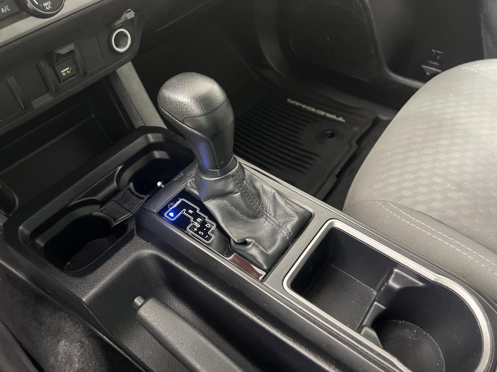 2020 Toyota Tacoma 2WD Vehicle Photo in GEORGETOWN, TX 78626-7508