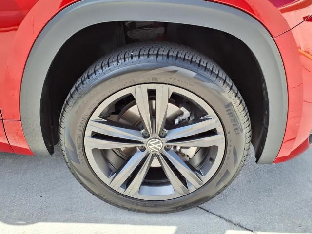 2021 Volkswagen Atlas Vehicle Photo in Tampa, FL 33612