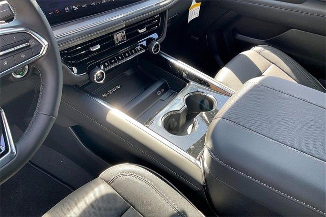 2025 Chevrolet Tahoe Vehicle Photo in INDEPENDENCE, MO 64055-1314