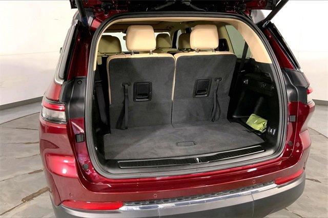 2022 Jeep Grand Cherokee L Vehicle Photo in KANSAS CITY, MO 64114-4502