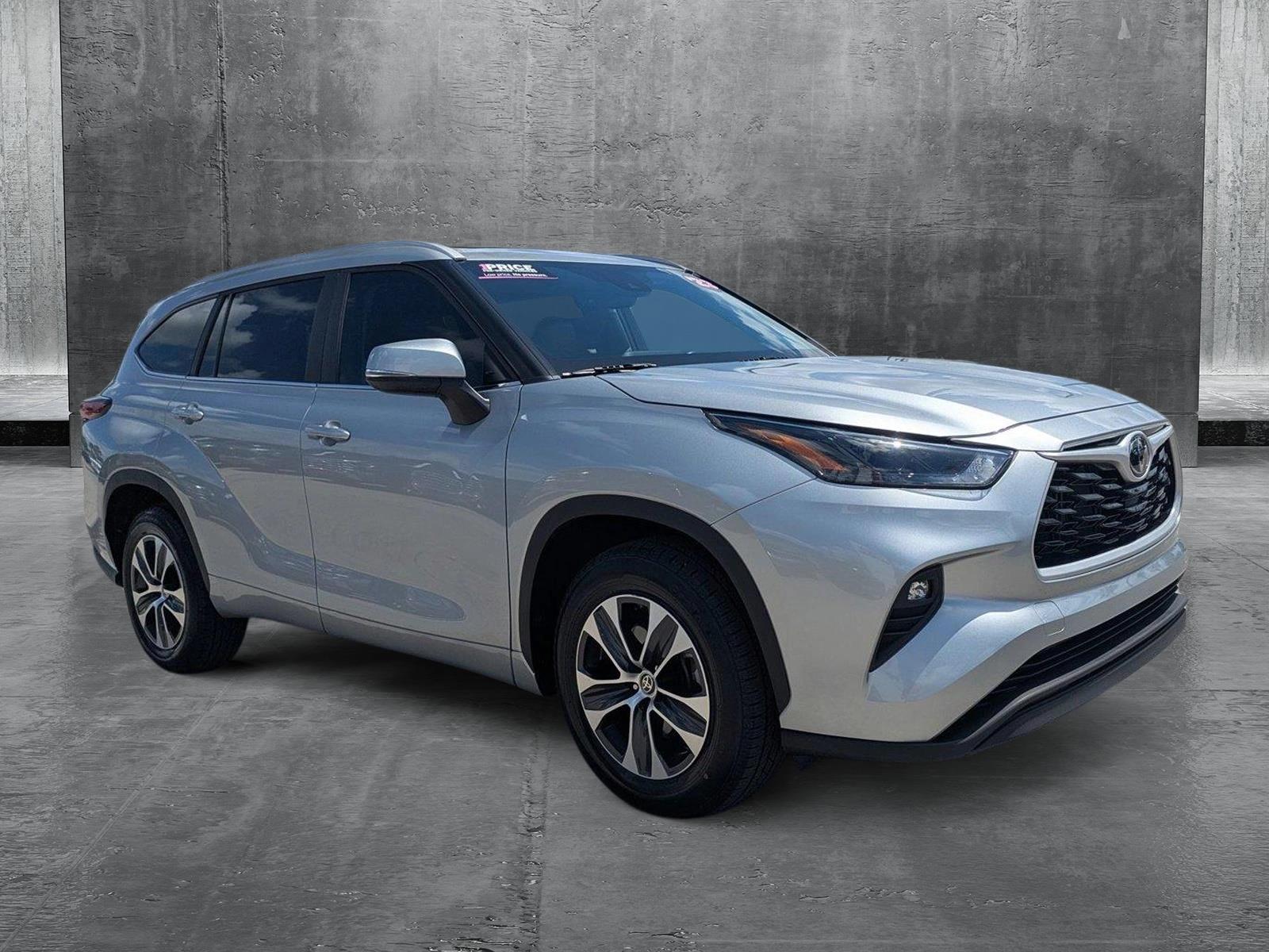 2023 Toyota Highlander Vehicle Photo in Winter Park, FL 32792